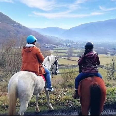 Turismo En Babia Bajo Los Nidos San Emiliano Εξωτερικό φωτογραφία